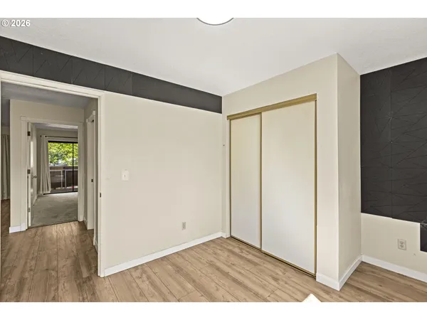 $180,000 | 603 Southeast 148th Avenue, Portland, OR 97233