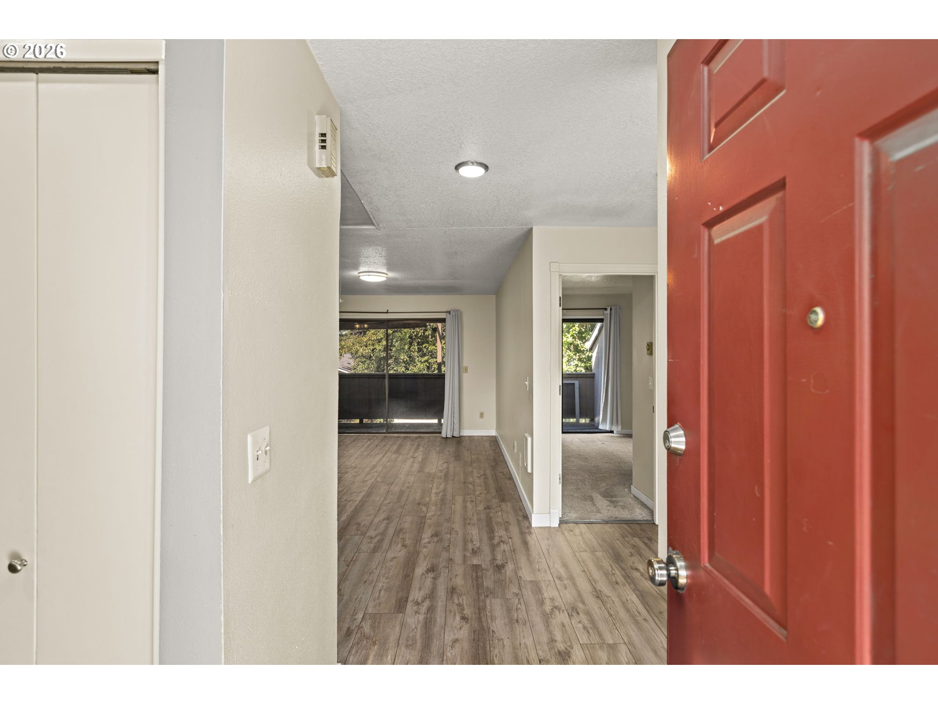 603 Southeast 148th Avenue Portland, OR 97233 - Photo 2 of 17