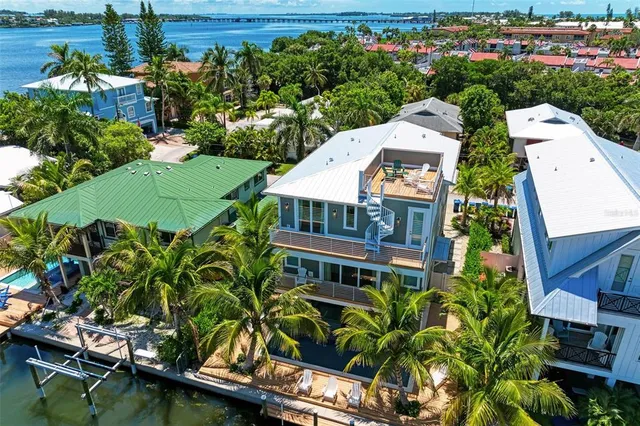$3,500,000 | 403 20th Place North, Bradenton Beach, FL 34217