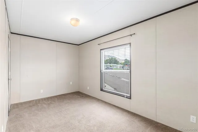 a view of a room with an empty space