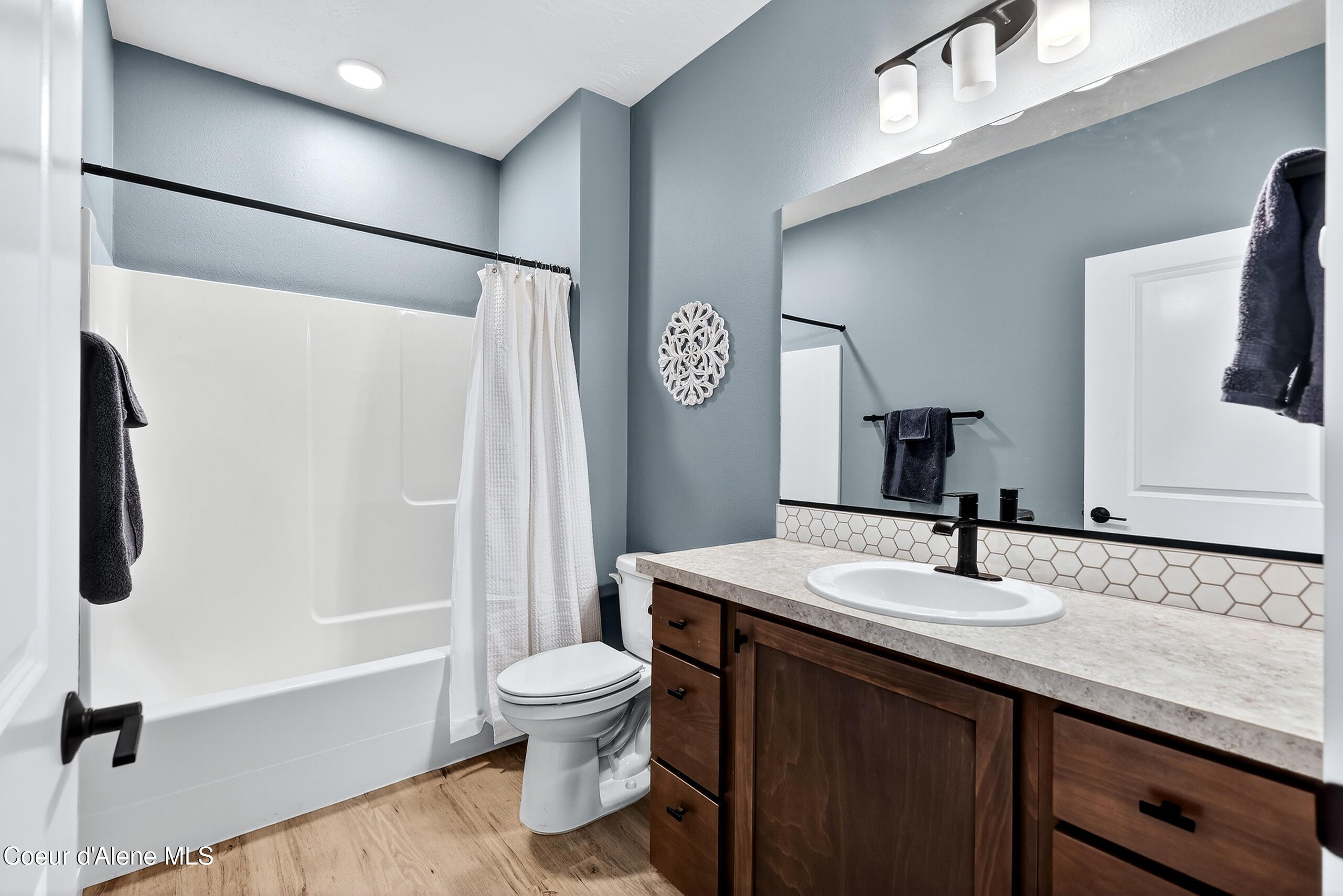 6510 North Atlas Road, Unit 101 Coeur D'Alene, ID 83815 - Photo 29 of 63 28