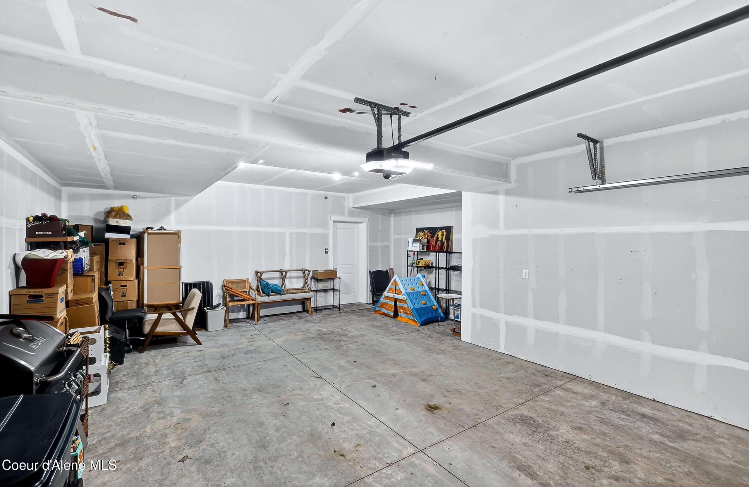 6510 North Atlas Road, Unit 101 Coeur D'Alene, ID 83815 - Photo 38 of 63 37