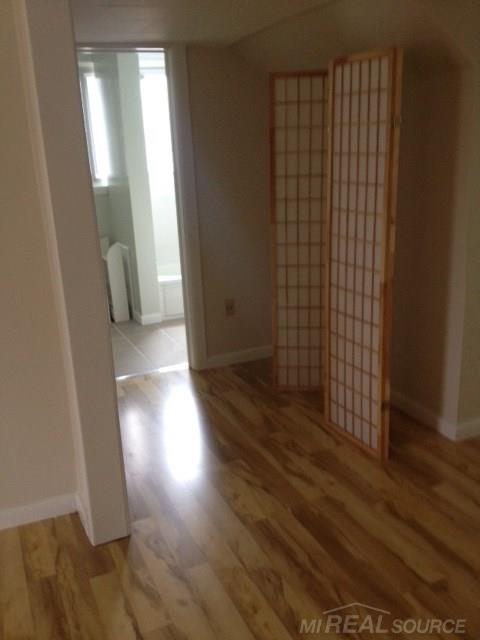 91 1/2 Muir Road Grosse Pointe, MI 48236 - Photo 14 of 23