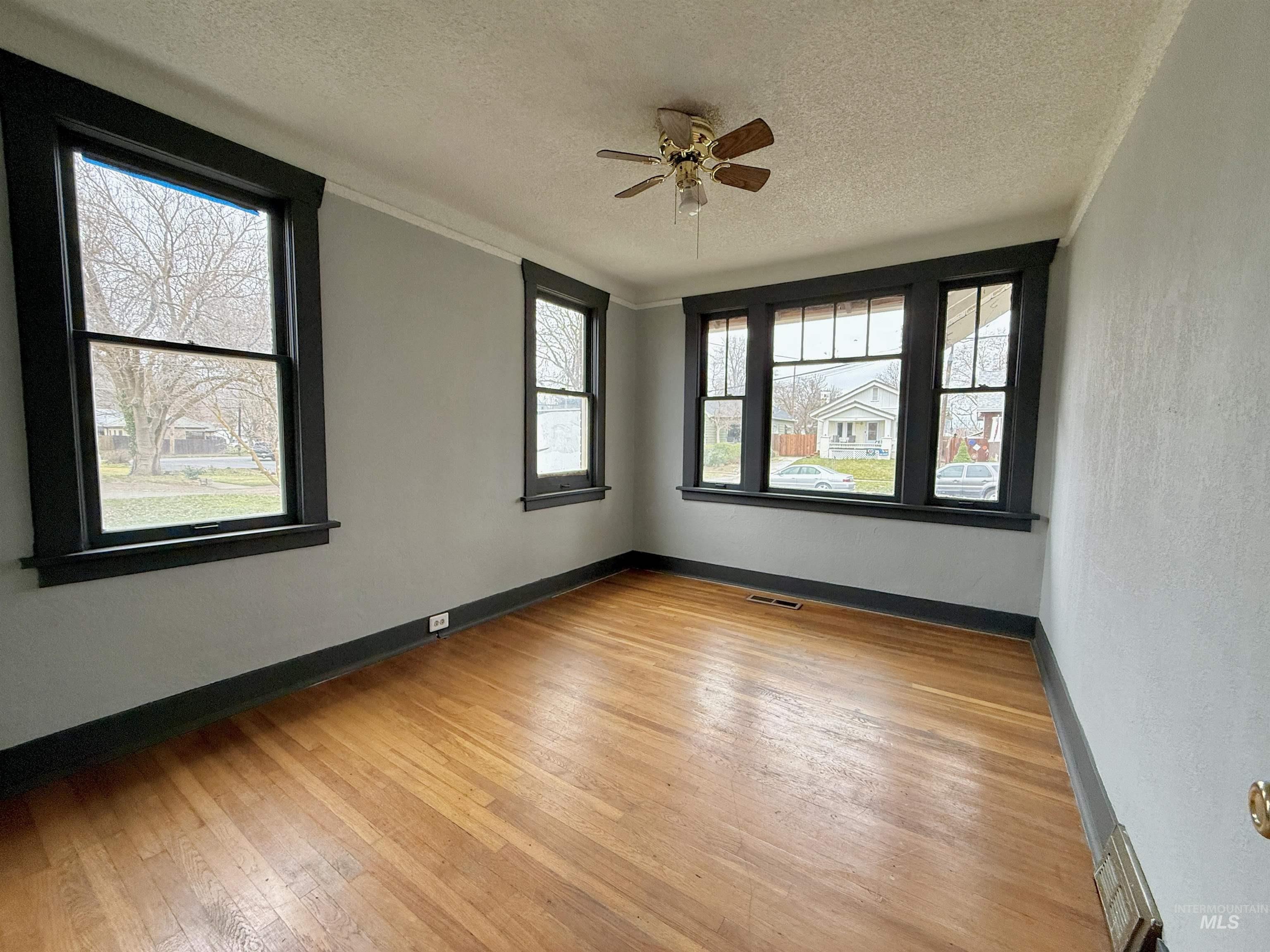 1120 9th Street Lewiston, ID 83501 - Photo 4 of 17