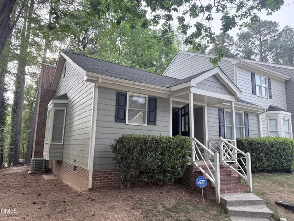 $1,800 | 5544 Sharpe Drive, Raleigh, NC 27612