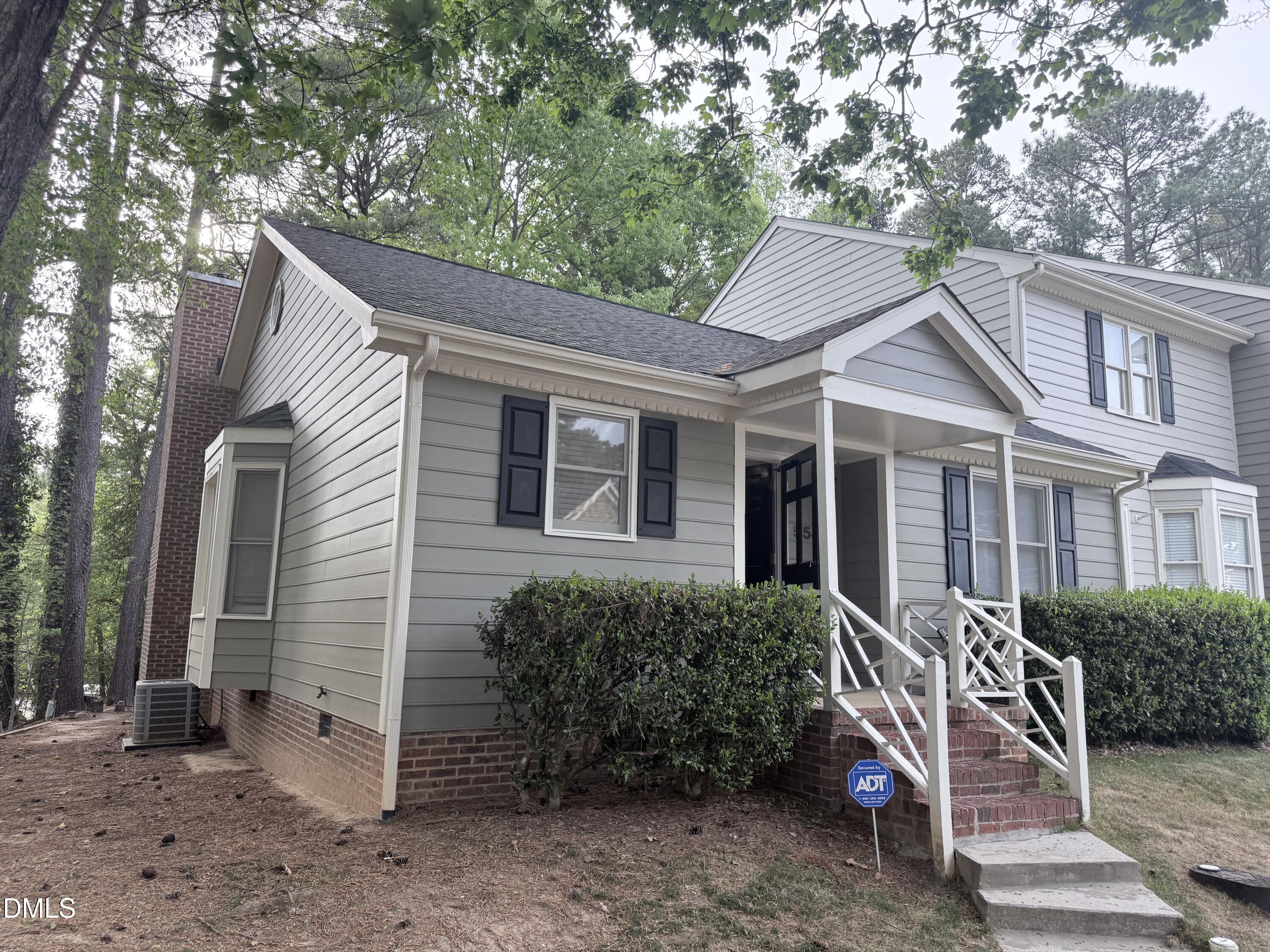 5544 Sharpe Drive Raleigh, NC 27612 - Photo 2 of 24 IMG_4836