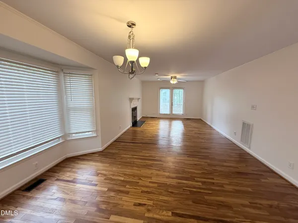 $1,800 | 5544 Sharpe Drive, Raleigh, NC 27612
