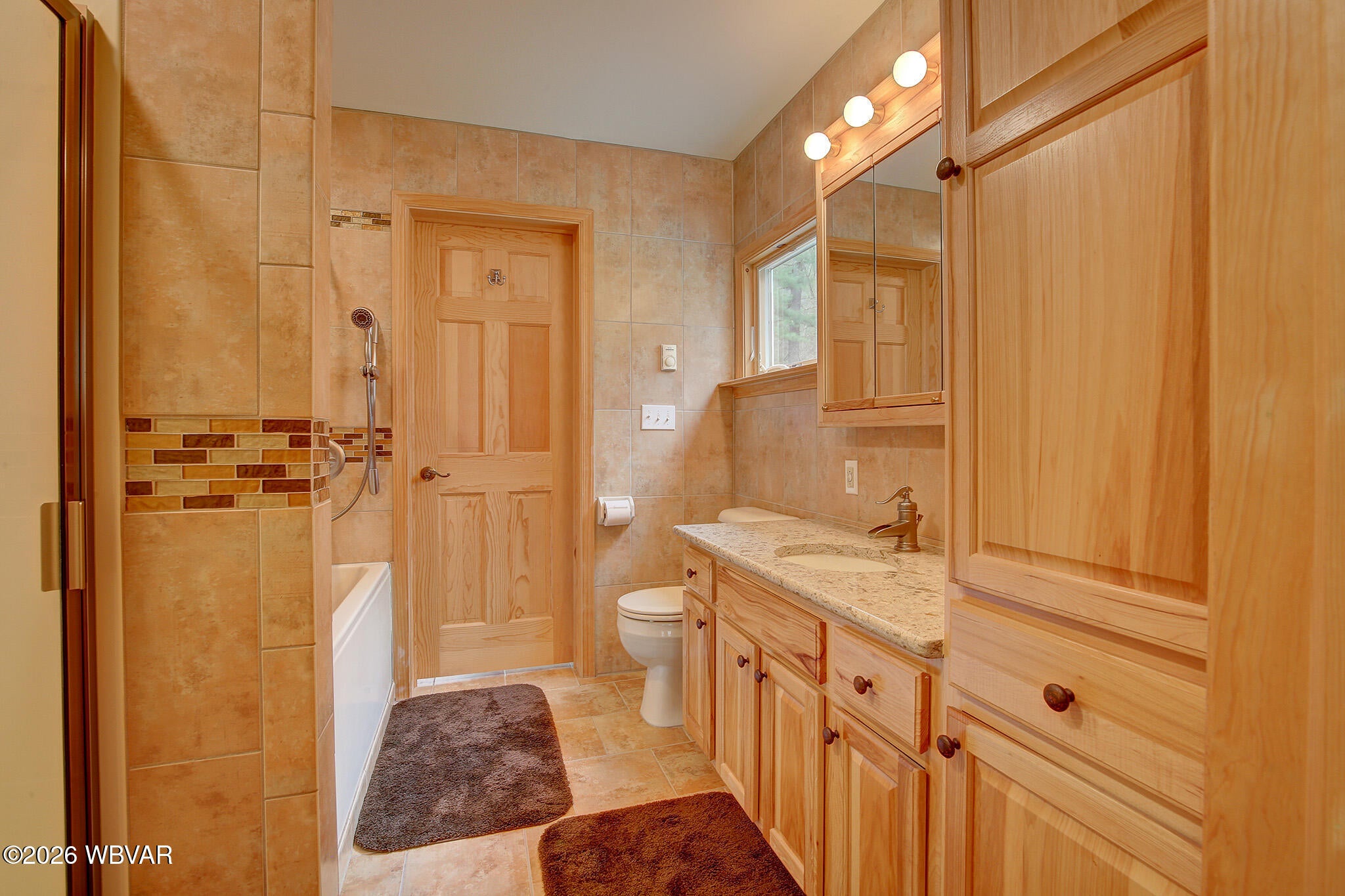 10107 Little Pine Creek Road Waterville, PA 17776 - Photo 30 of 55 En Suite