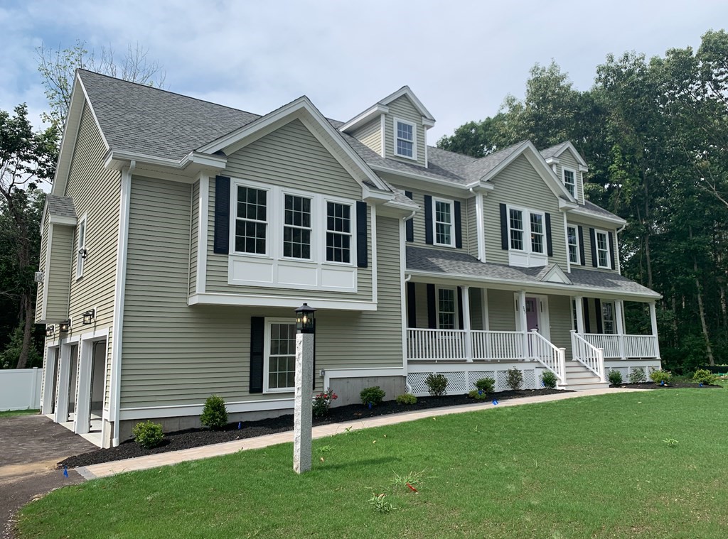 116 Ogunquit Road North Andover, MA 01845 - Photo 2 of 20
