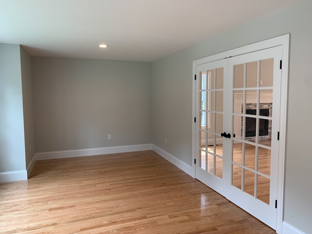 116 Ogunquit Road North Andover, MA 01845 - Photo 8 of 20