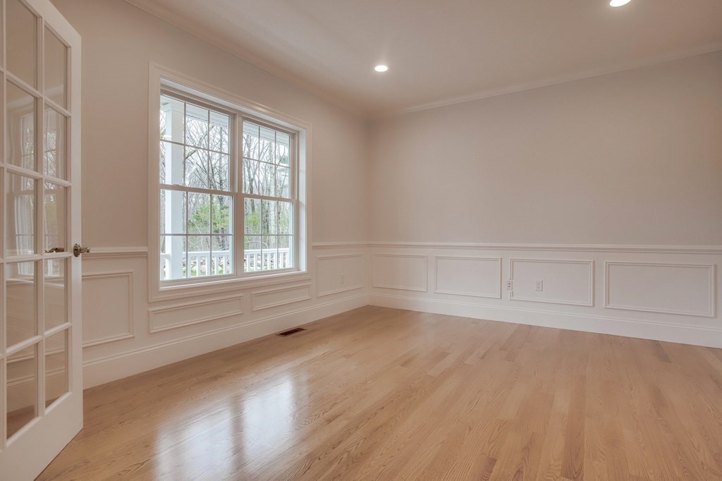 116 Ogunquit Road North Andover, MA 01845 - Photo 9 of 20