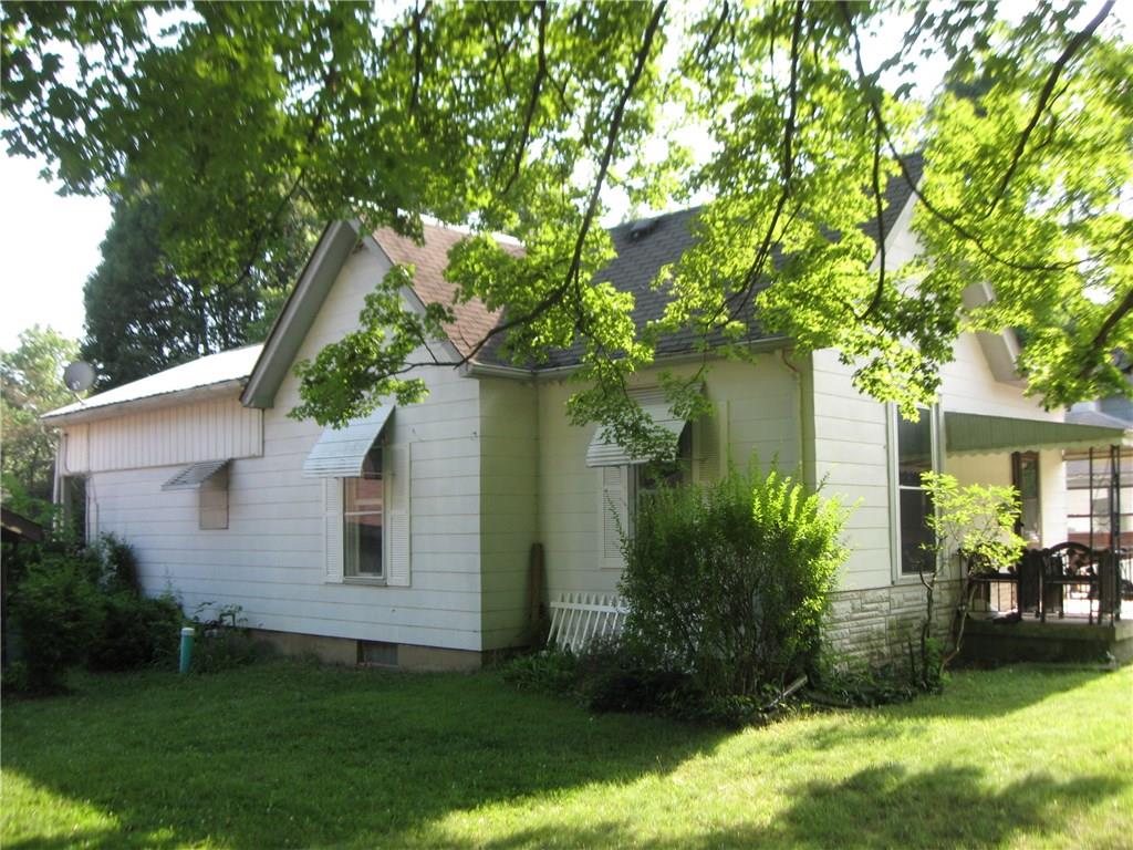 923 Rochester Street Lafayette, IN 47905 - Photo 3 of 9 Gallery Image 3