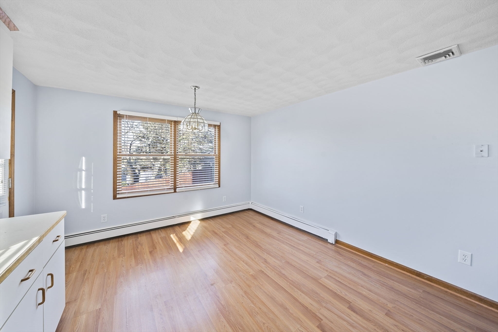 8 Cocci Way, Unit 8 Dedham, MA 02026 - Photo 6 of 31