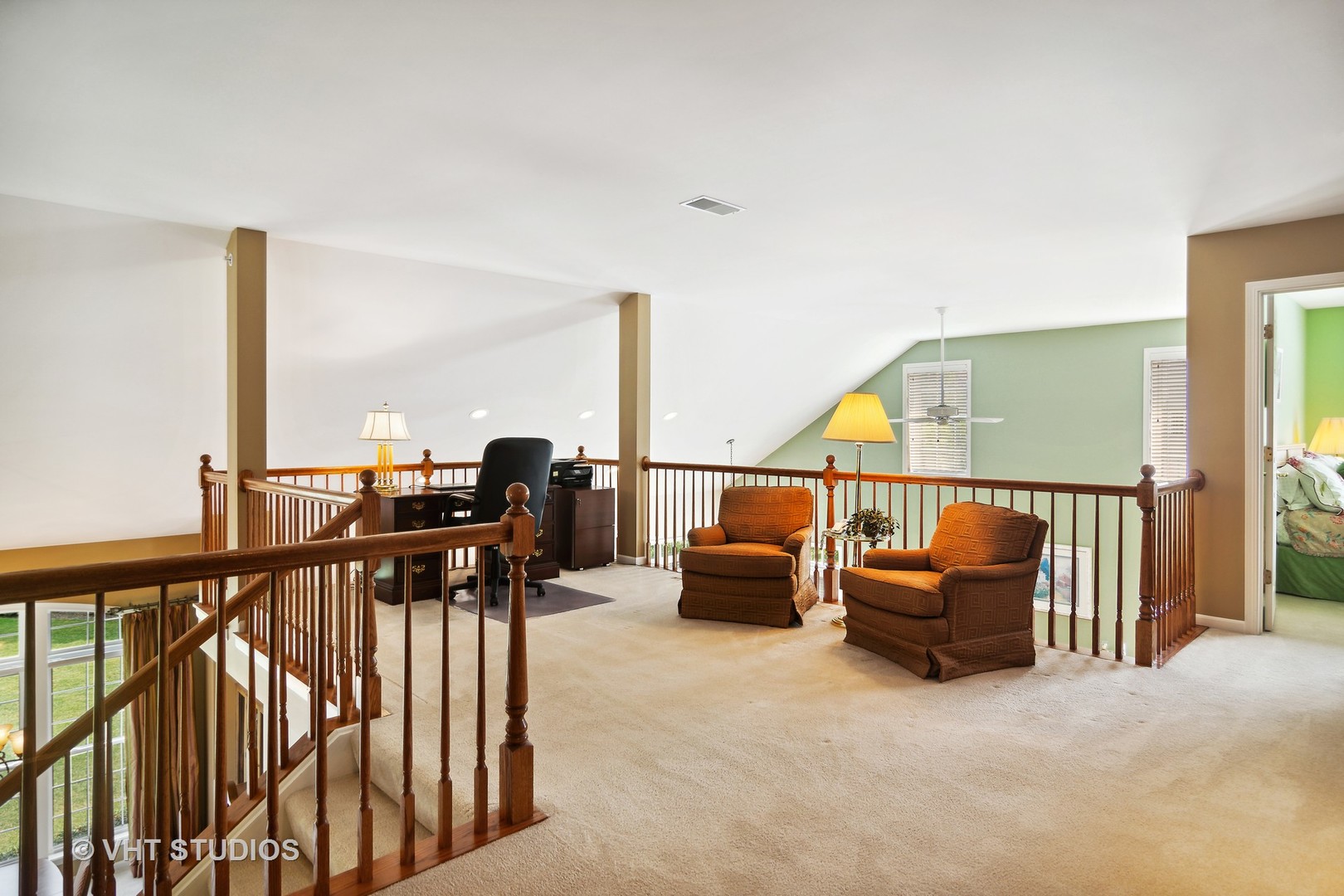 716 Fieldstone Court Inverness, IL 60010 - Photo 15 of 25 a view of balcony with seating space