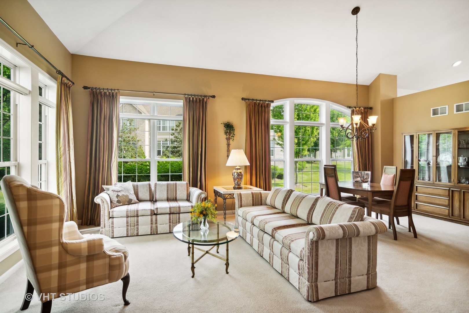 716 Fieldstone Court Inverness, IL 60010 - Photo 4 of 25 a living room with furniture and a large window