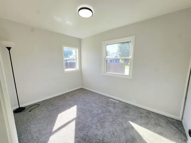 $115,000 | 940 Fairway Street, South Bend, IN 46619