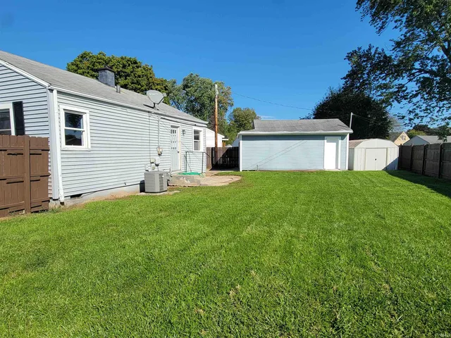 $115,000 | 940 Fairway Street, South Bend, IN 46619