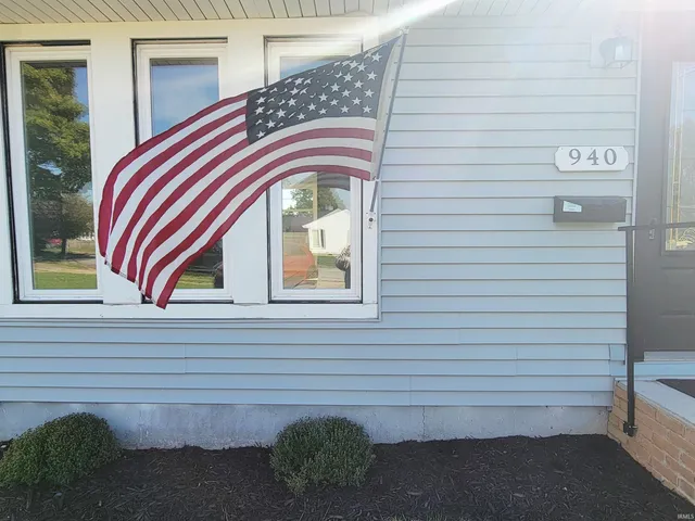 $115,000 | 940 Fairway Street, South Bend, IN 46619