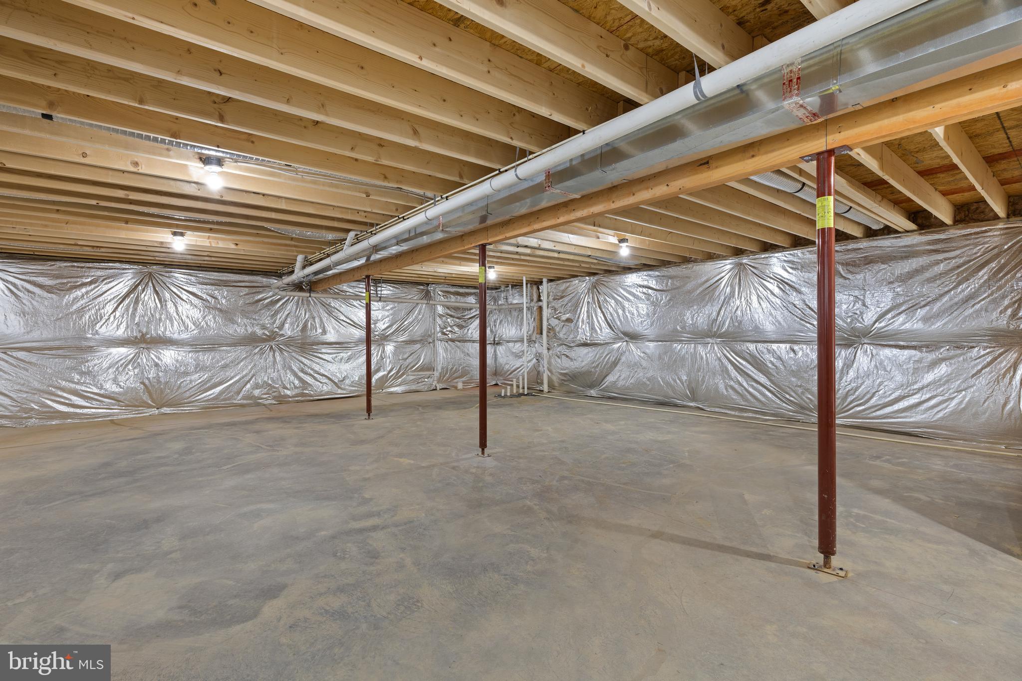 61 MDG Court Berkeley Springs, WV 25411 - Photo 40 of 47 a view of an empty room