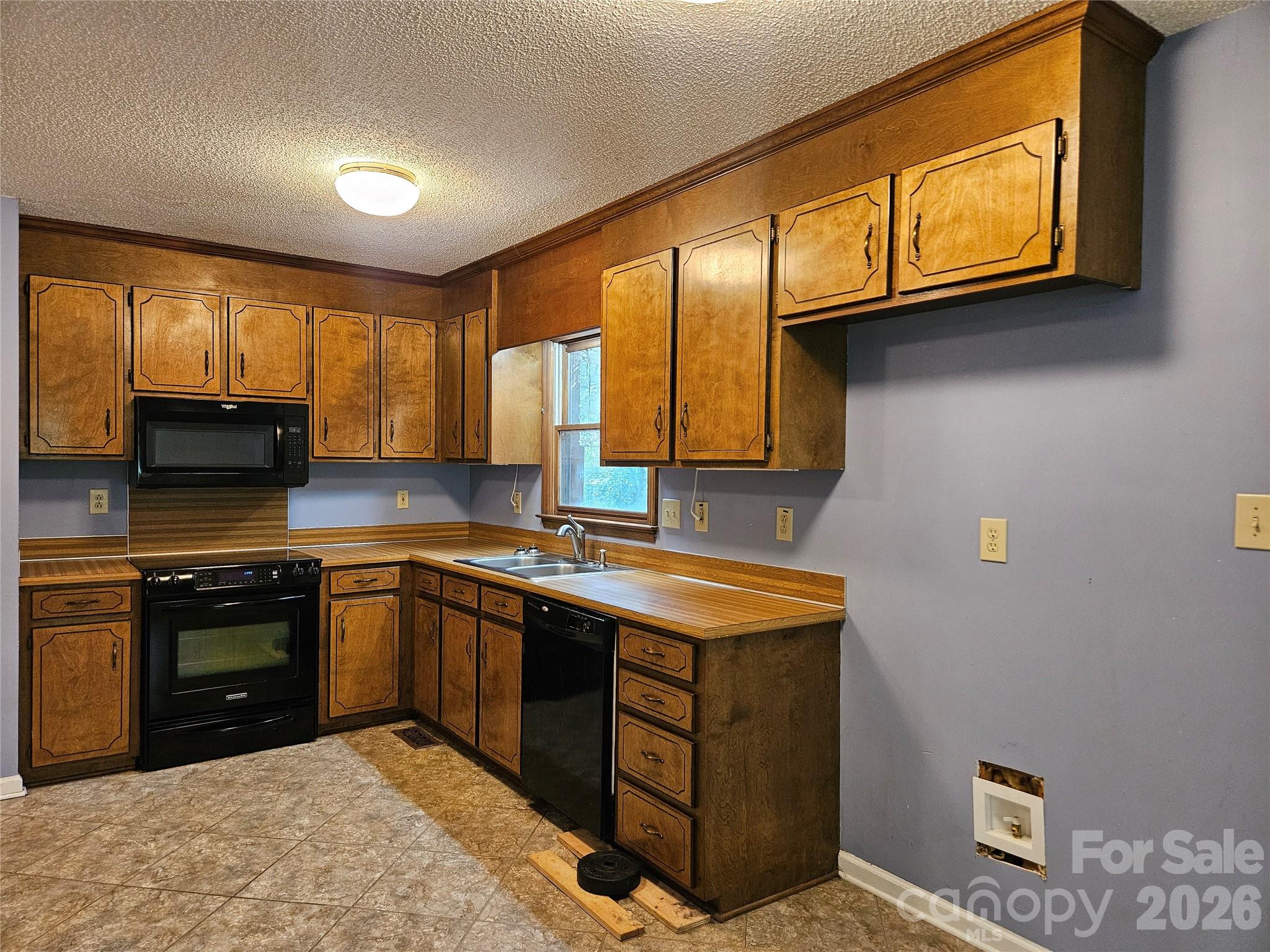 11488 Beagle Street Midland, NC 28107 - Photo 4 of 26