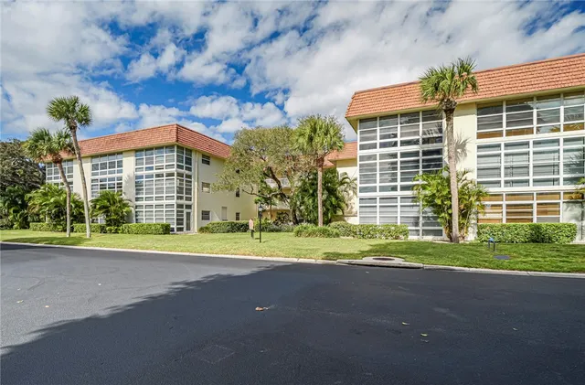 $249,000 | 5400 Highway A1a, Unit D3, Vero Beach, FL 32963