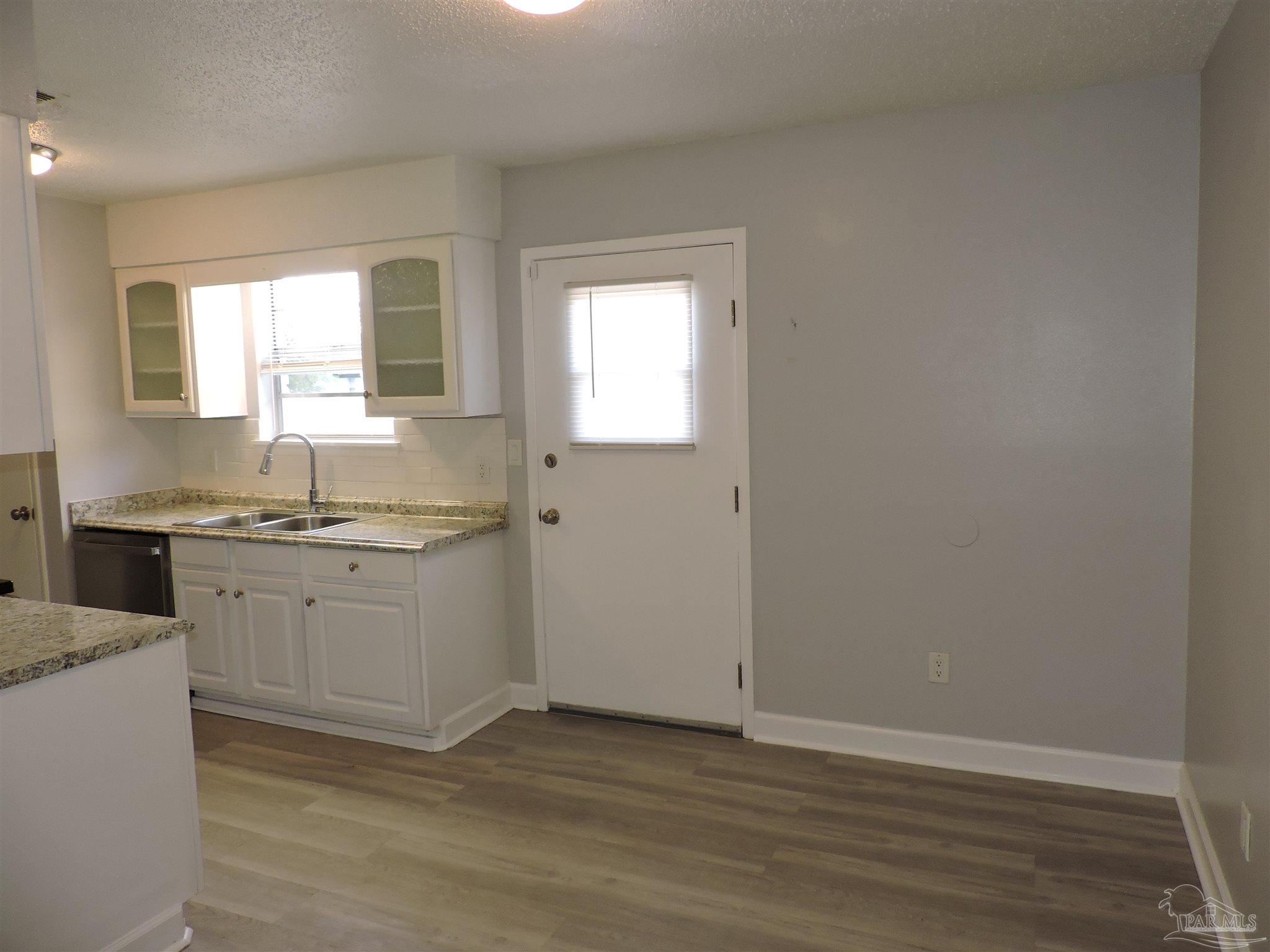 346 Quigley Road Pensacola, FL 32506 - Photo 6 of 24