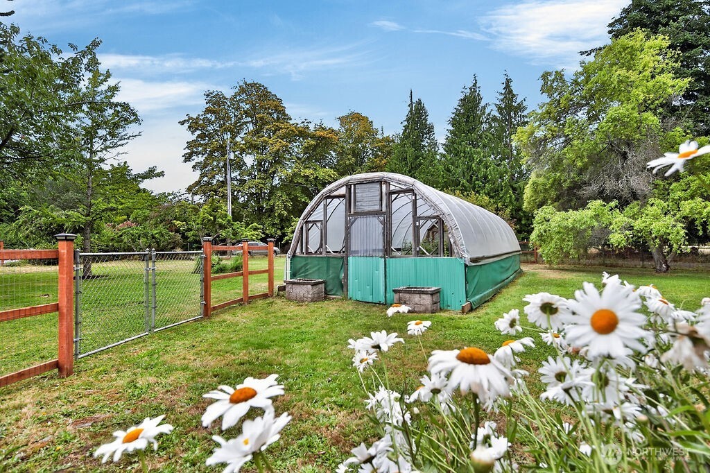 212 Robbins Road Sequim, WA 98382 - Photo 34 of 40