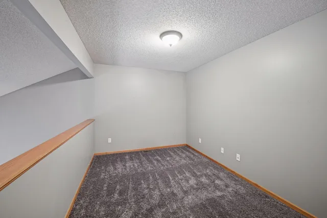 $249,500 | 1687 Liberty Lane, Waconia, MN 55387