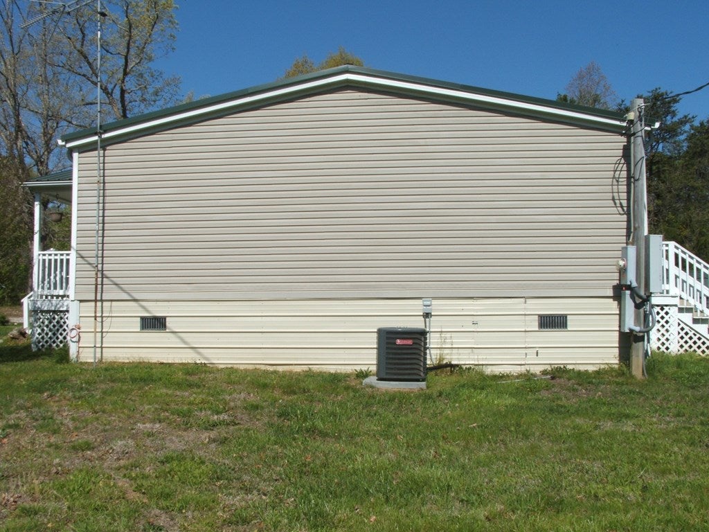 495 Newtown Road Randolph, VA 23962 - Photo 4 of 19 Gallery Image 4