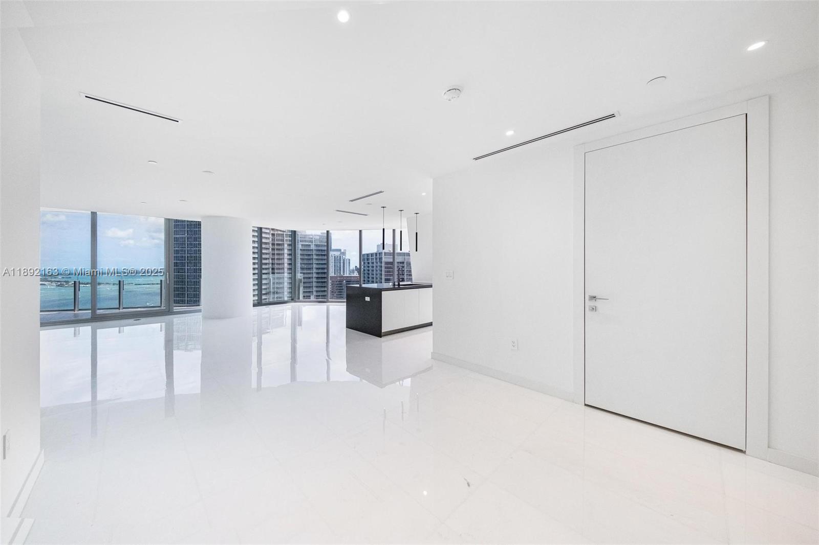 300 Biscayne Blvd Way, Unit 4507W Miami, FL 33131 - Photo 13 of 61