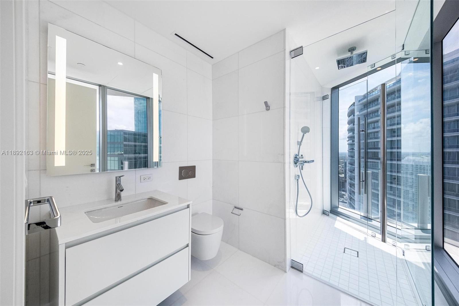 300 Biscayne Blvd Way, Unit 4507W Miami, FL 33131 - Photo 34 of 61