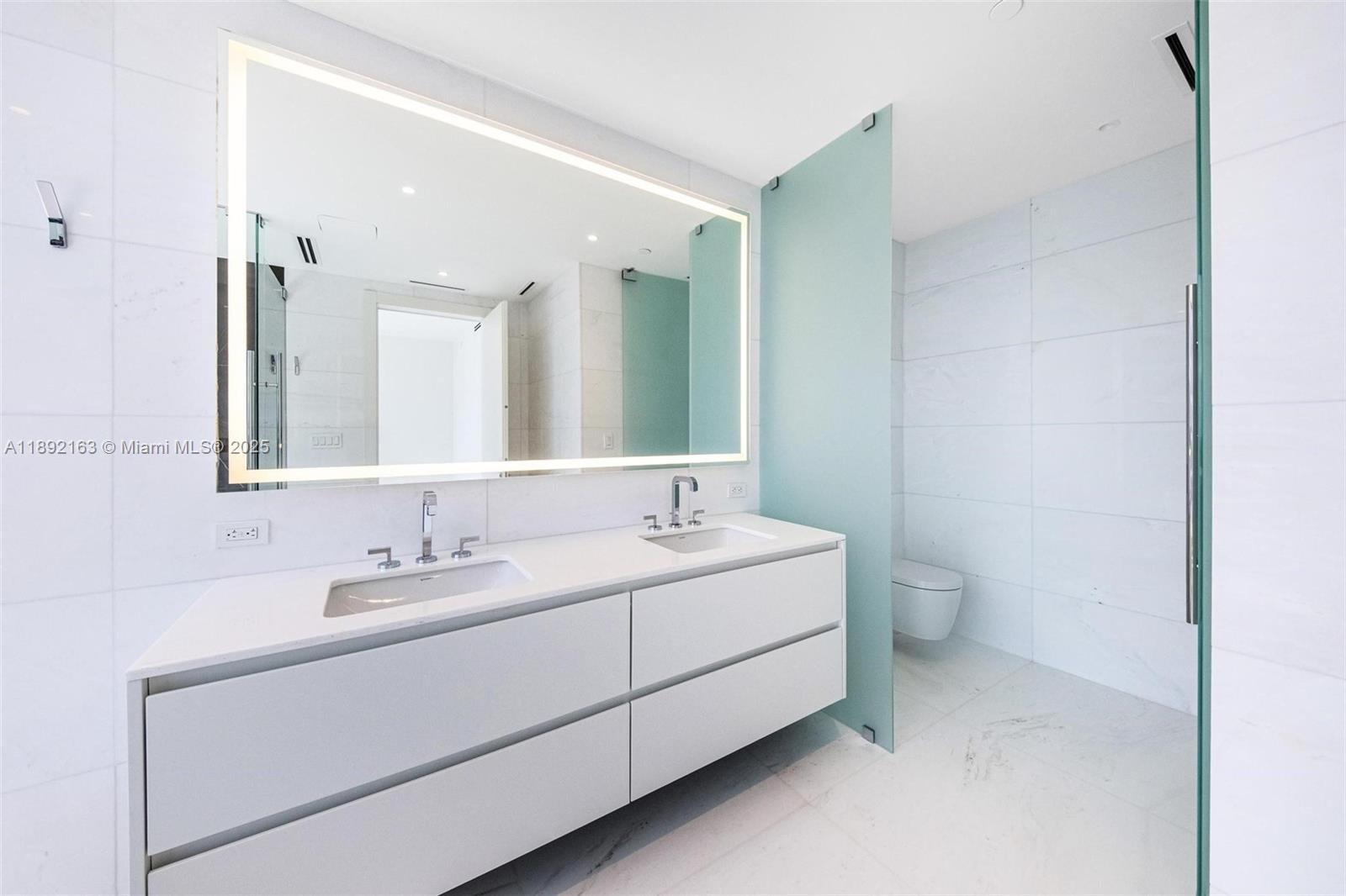 300 Biscayne Blvd Way, Unit 4507W Miami, FL 33131 - Photo 41 of 61