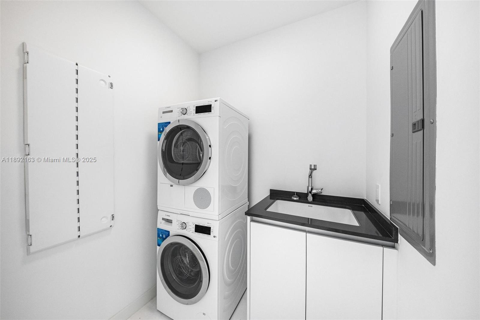 300 Biscayne Blvd Way, Unit 4507W Miami, FL 33131 - Photo 42 of 61