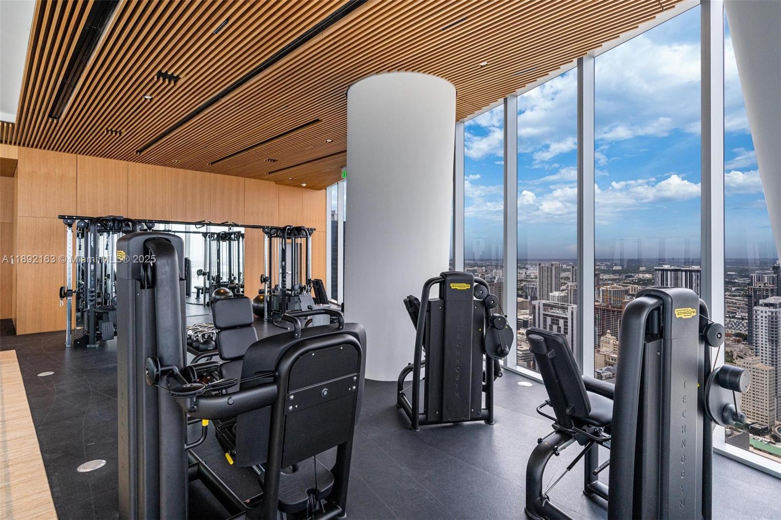 300 Biscayne Blvd Way, Unit 4507W Miami, FL 33131 - Photo 53 of 61