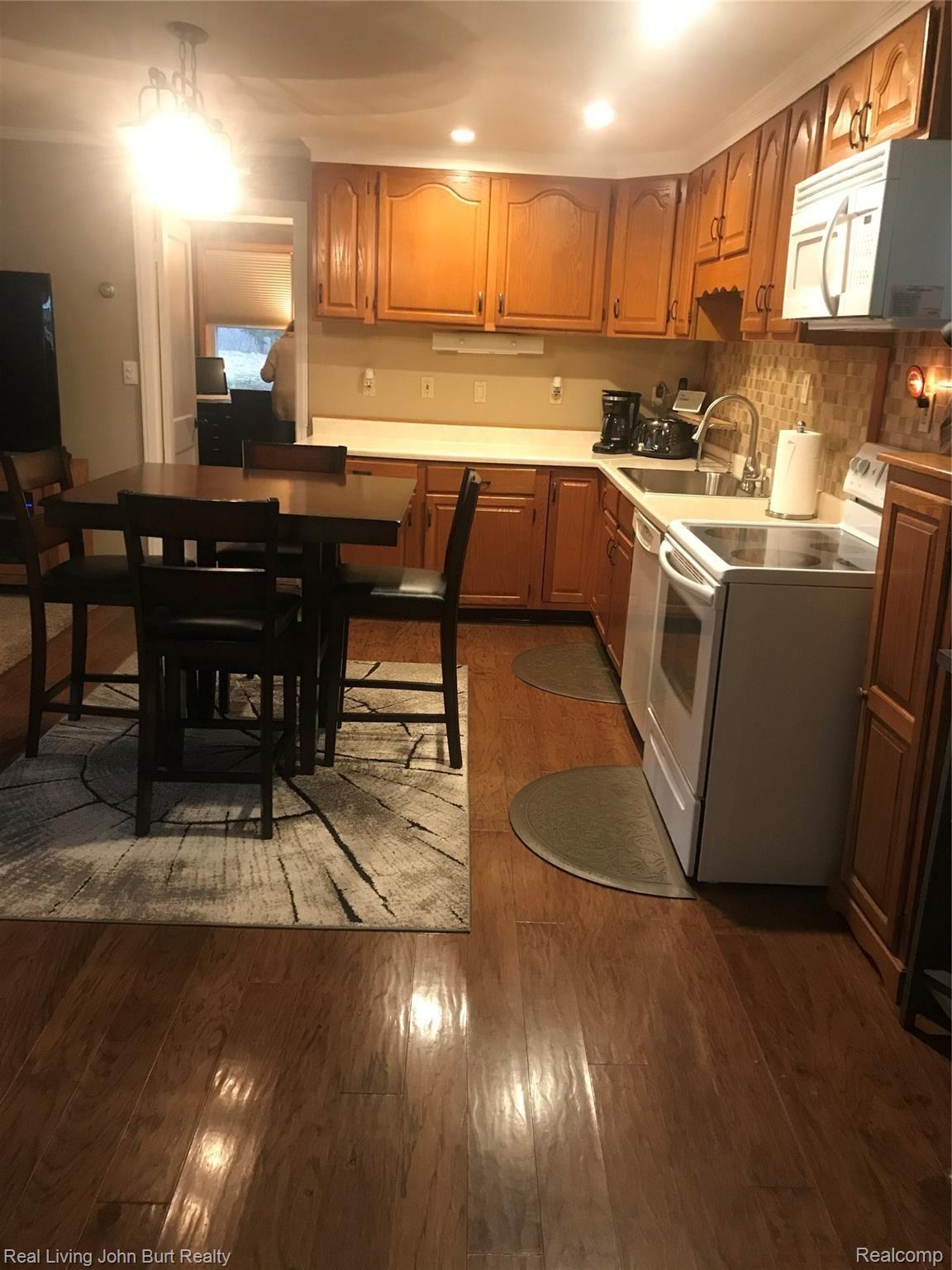3338 West Drahner Road Oxford, MI 48371 - Photo 12 of 21 updated kitchen