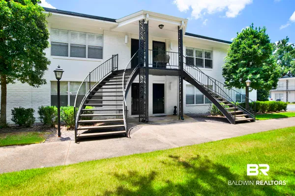 $340,000 | 4009 Old Shell Road, Unit A6, Mobile, AL 36608