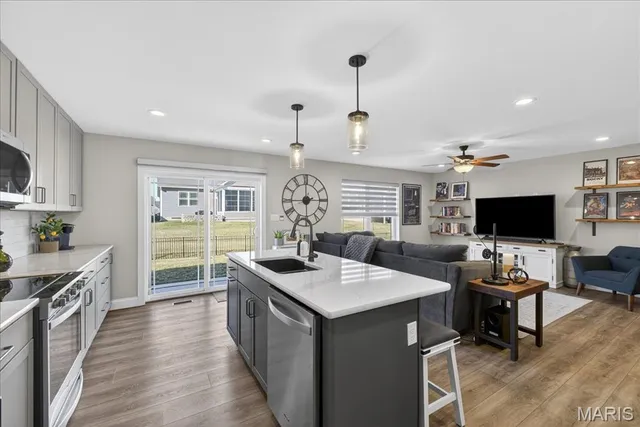 $450,000 | 9007 Camino Trail, Cottleville, MO 63304