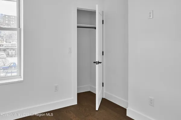 $2,750 | 72-74 Green Street, Unit 72B, Hudson, NY 12534