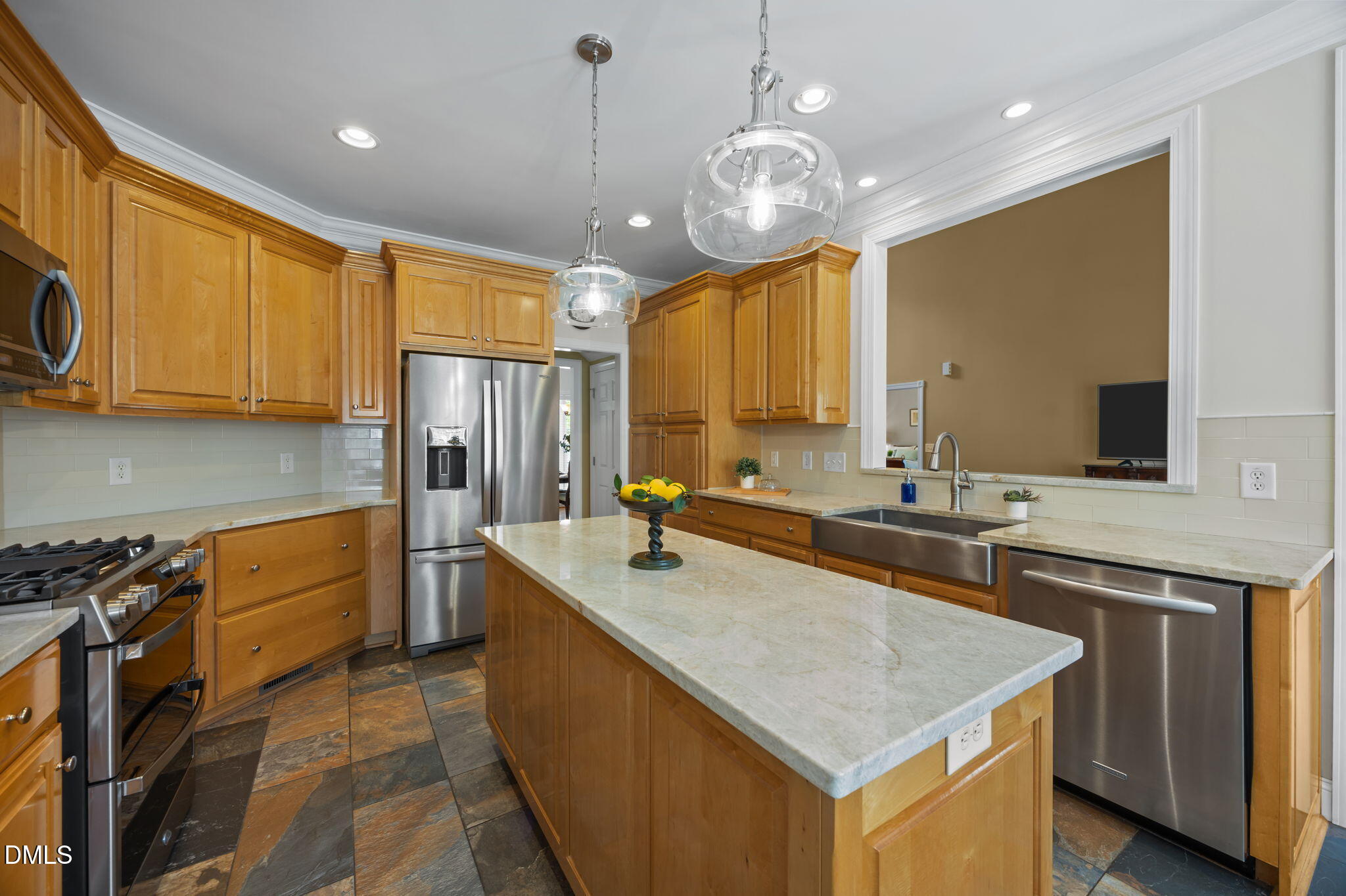 1519 Tomberlin Road Sanford, NC 27330 - Photo 11 of 47 30-web-or-mls-IMG_3853