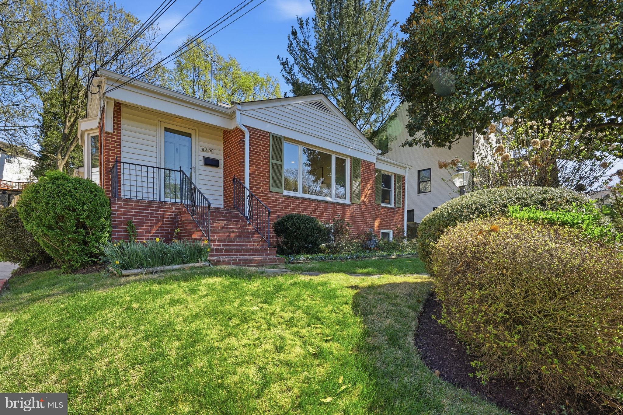 6318 11th Road North Arlington, VA 22205 - Photo 3 of 46