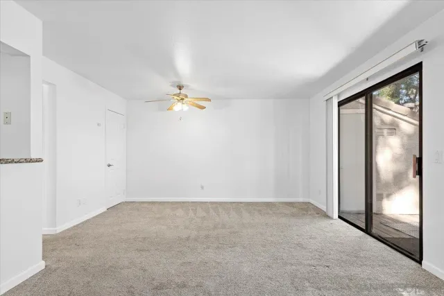 $2,350 | 15016 Avenida Venusto, Unit 168, San Diego, CA 92128