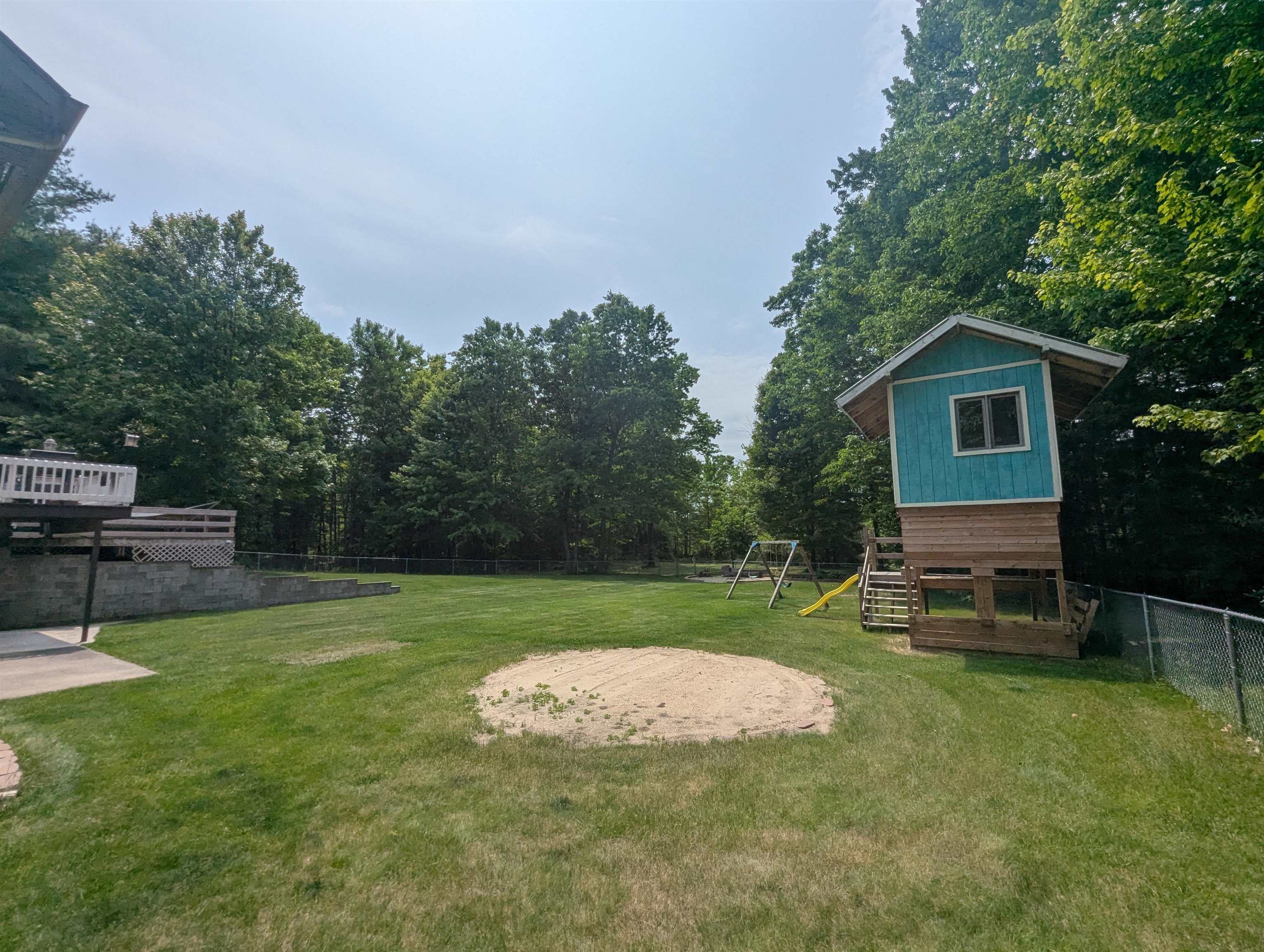 8544 West Esmond Road Hale, MI 48739 - Photo 23 of 61 1934899-ac339a4a-a205-4581-afab-24ccbdaa3de7.JPG