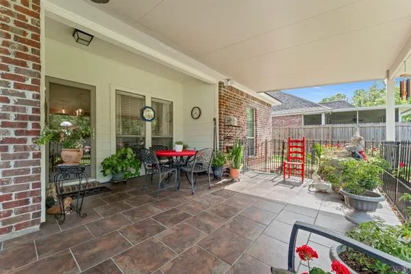 $329,000 | 15412 Streamwood Court, Baton Rouge, LA 70816
