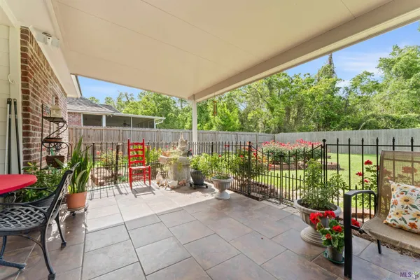 $329,000 | 15412 Streamwood Court, Baton Rouge, LA 70816