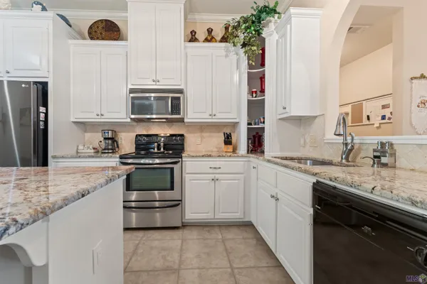 $329,000 | 15412 Streamwood Court, Baton Rouge, LA 70816