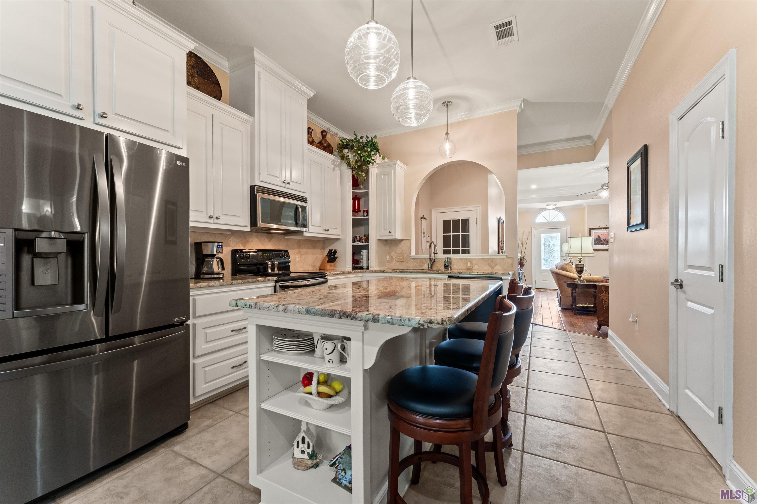 15412 Streamwood Court Baton Rouge, LA 70816 - Photo 10 of 25