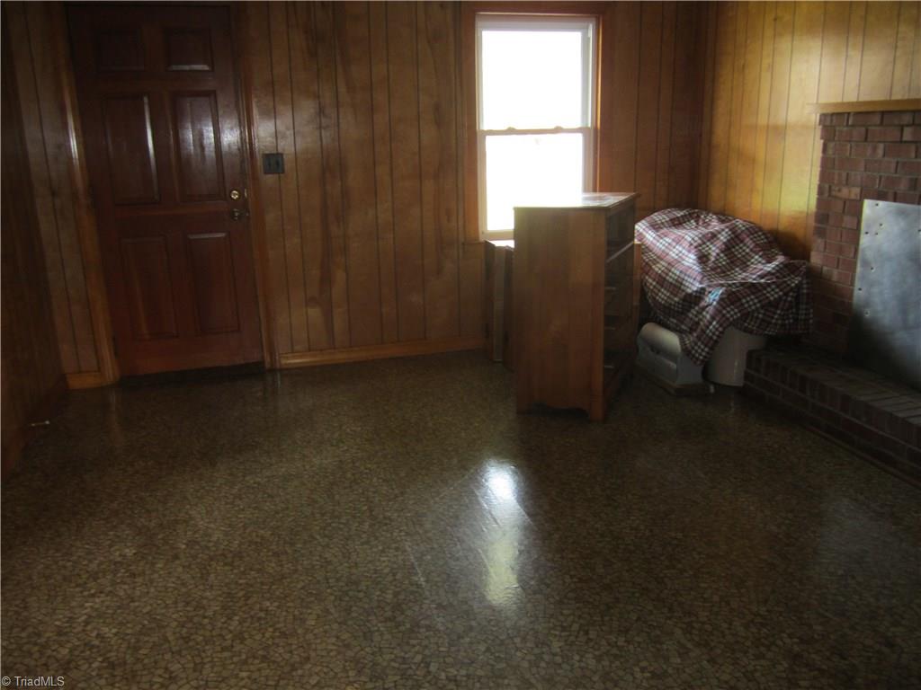 390 Ward Curry Road Lexington, NC 27292 - Photo 8 of 11 Gallery Image 8