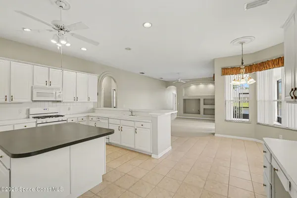 $3,000 | 6146 Arlington Circle, Melbourne, FL 32940