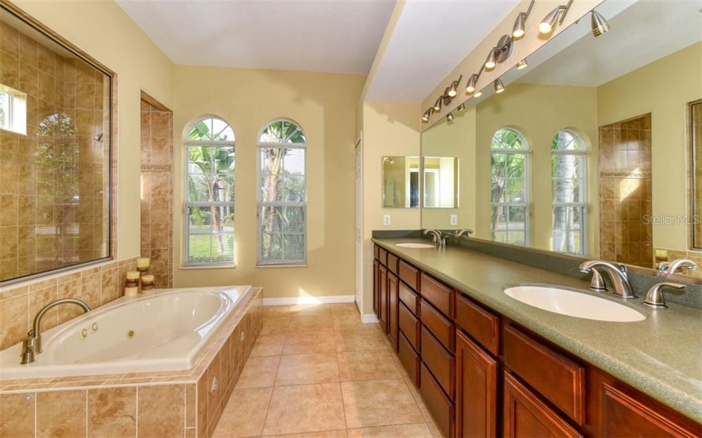 2406 Twin Rivers Trail Parrish, FL 34219 - Photo 27 of 50 Gallery Image 27