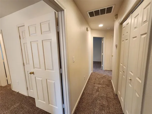 $1,550 | 3025 Pueblo Trail, Lake Worth, TX 76135